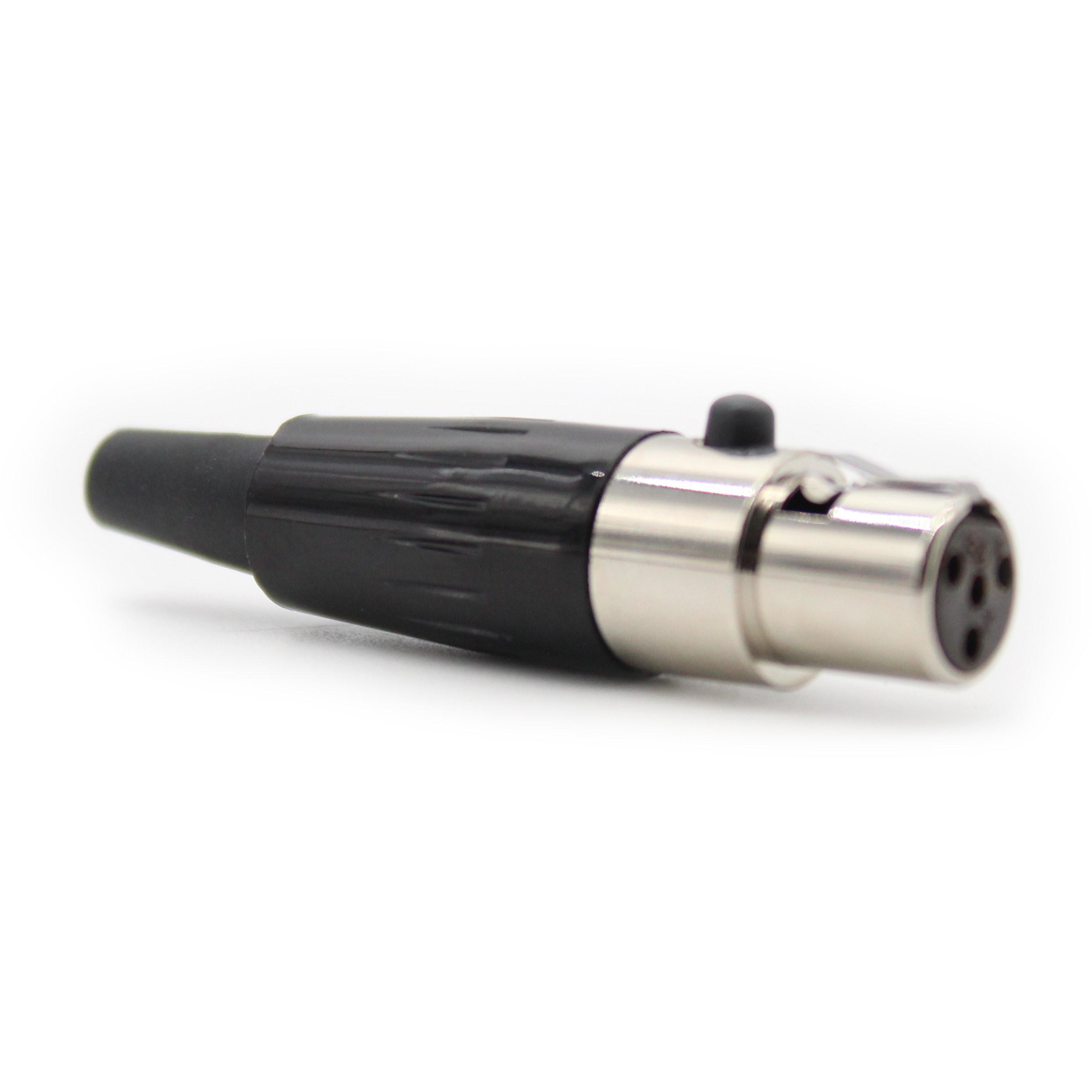 XLR4